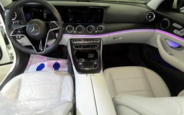 인천저신용자중고차할부 E-클래스 W213 E250 AMG LINE 매물 사진 2 - 2022/12 19,271km