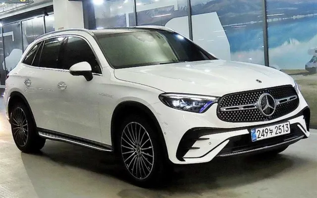 인천저신용자중고차할부 GLC클래스 X254 GLC300 4MATIC AMG 라인 매물 사진 12 - 2025/02 34,384km