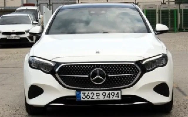 인천저신용자중고차할부 E-클래스 W214 E200 매물 사진 5 - 2025/12 6,070km